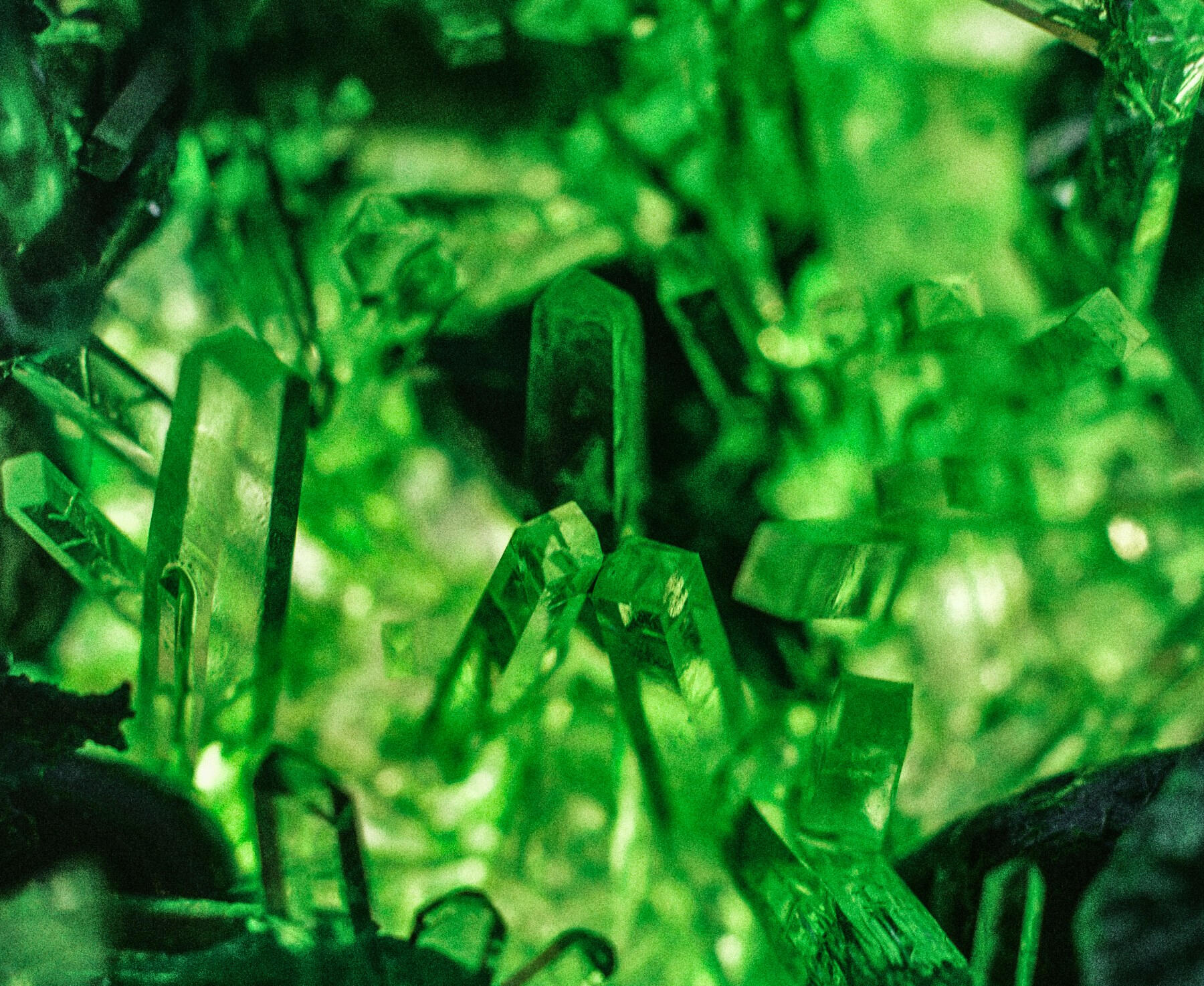 Mental health & psychological counseling with Molly in Jena, Germany - crystals