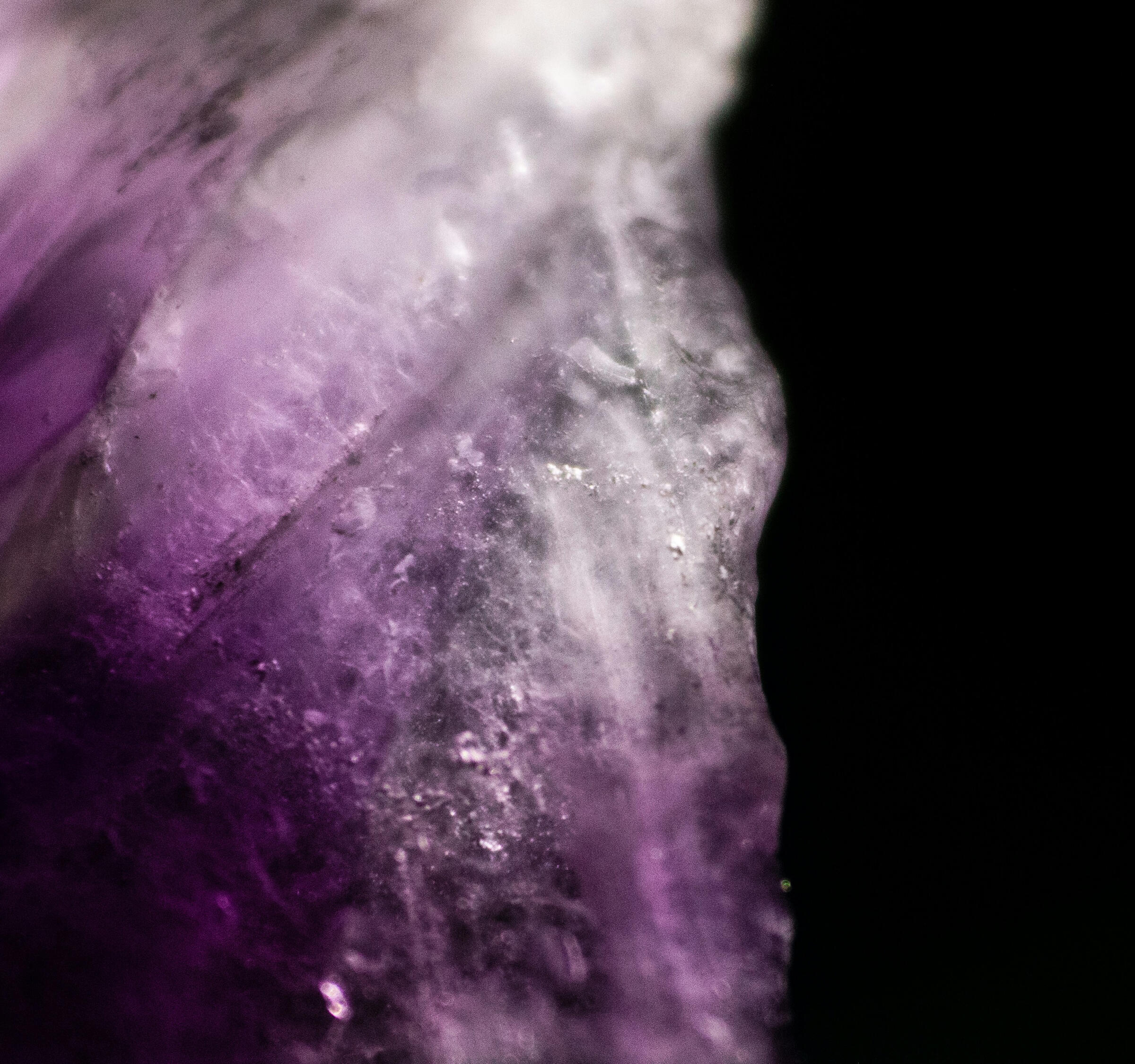 Mental health & psychological counseling with Molly in Jena, Germany - crystals