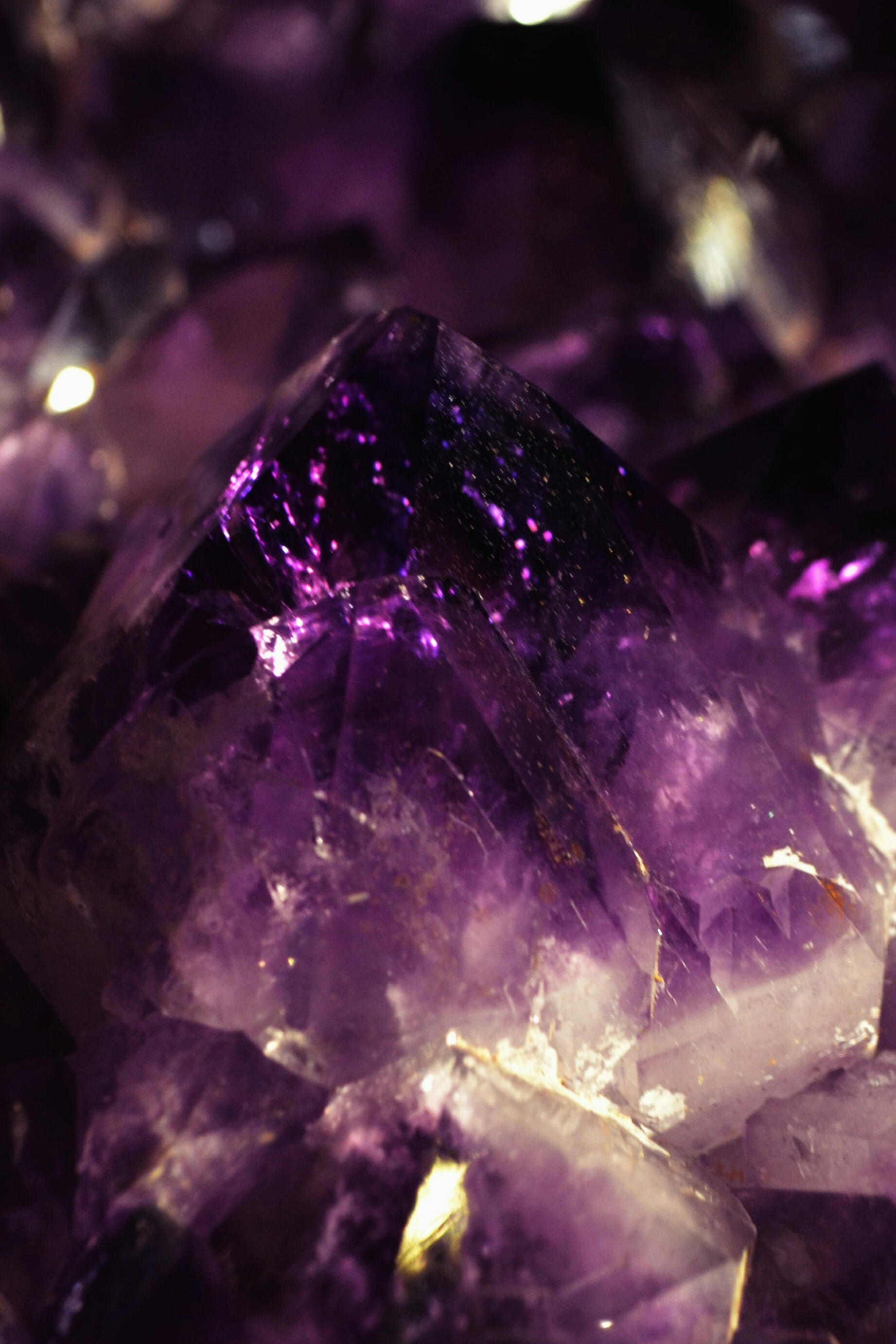 Mental health & psychological counseling with Molly in Jena, Germany - crystals